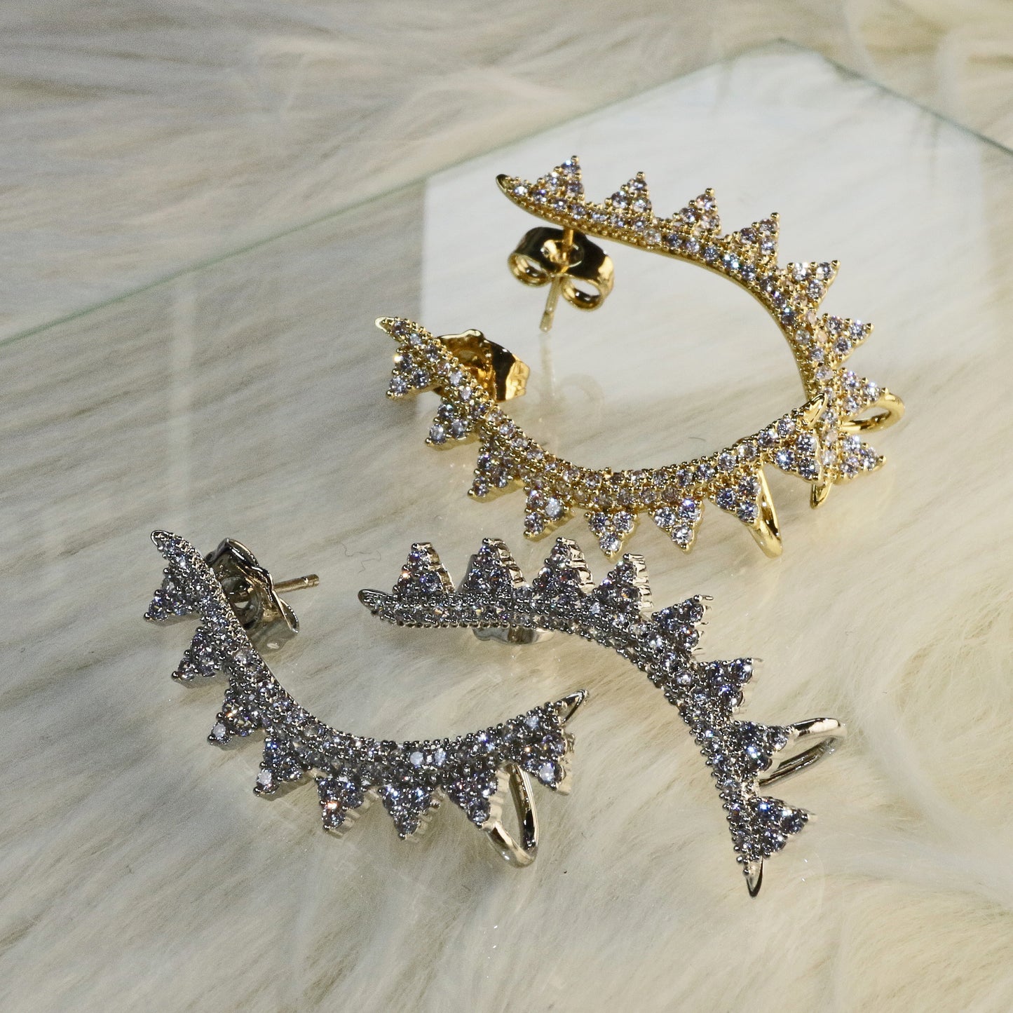 Σκουλαρίκια