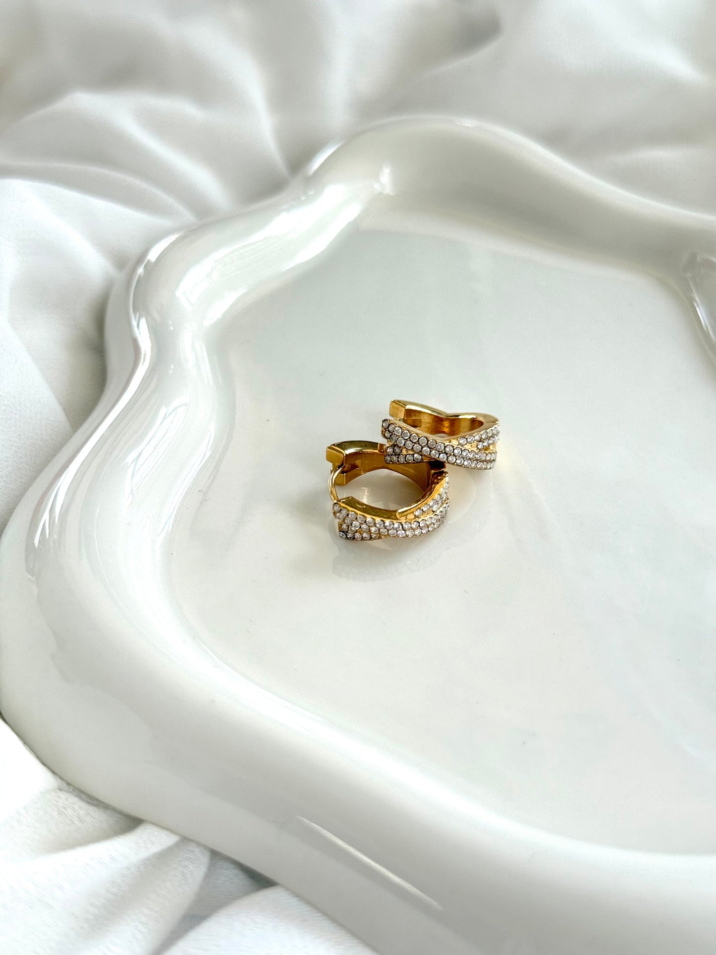 Σκουλαρίκια