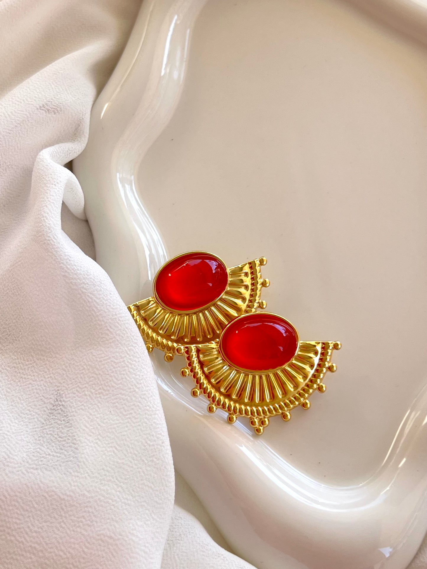 Σκουλαρίκια