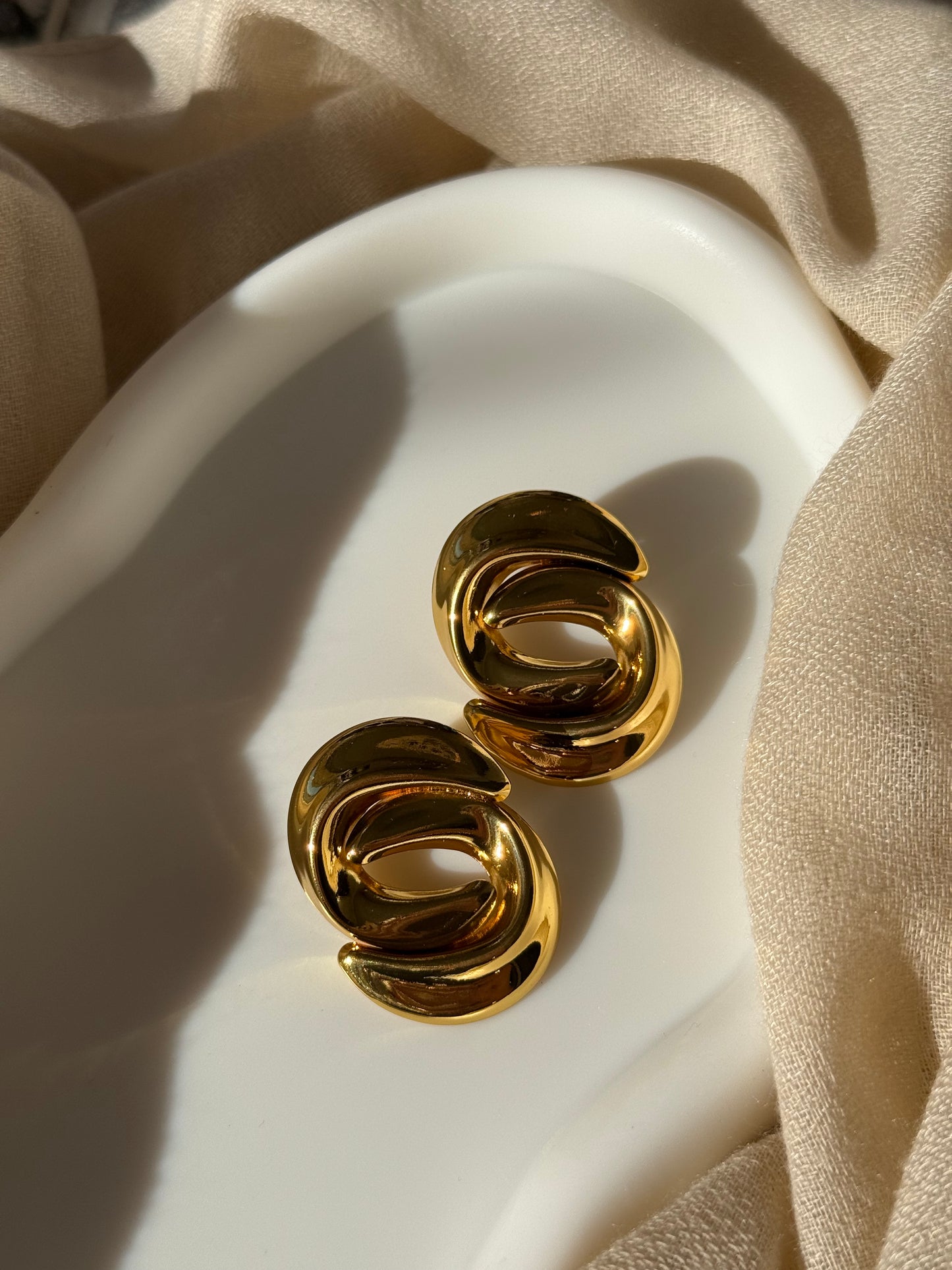 Σκουλαρίκια