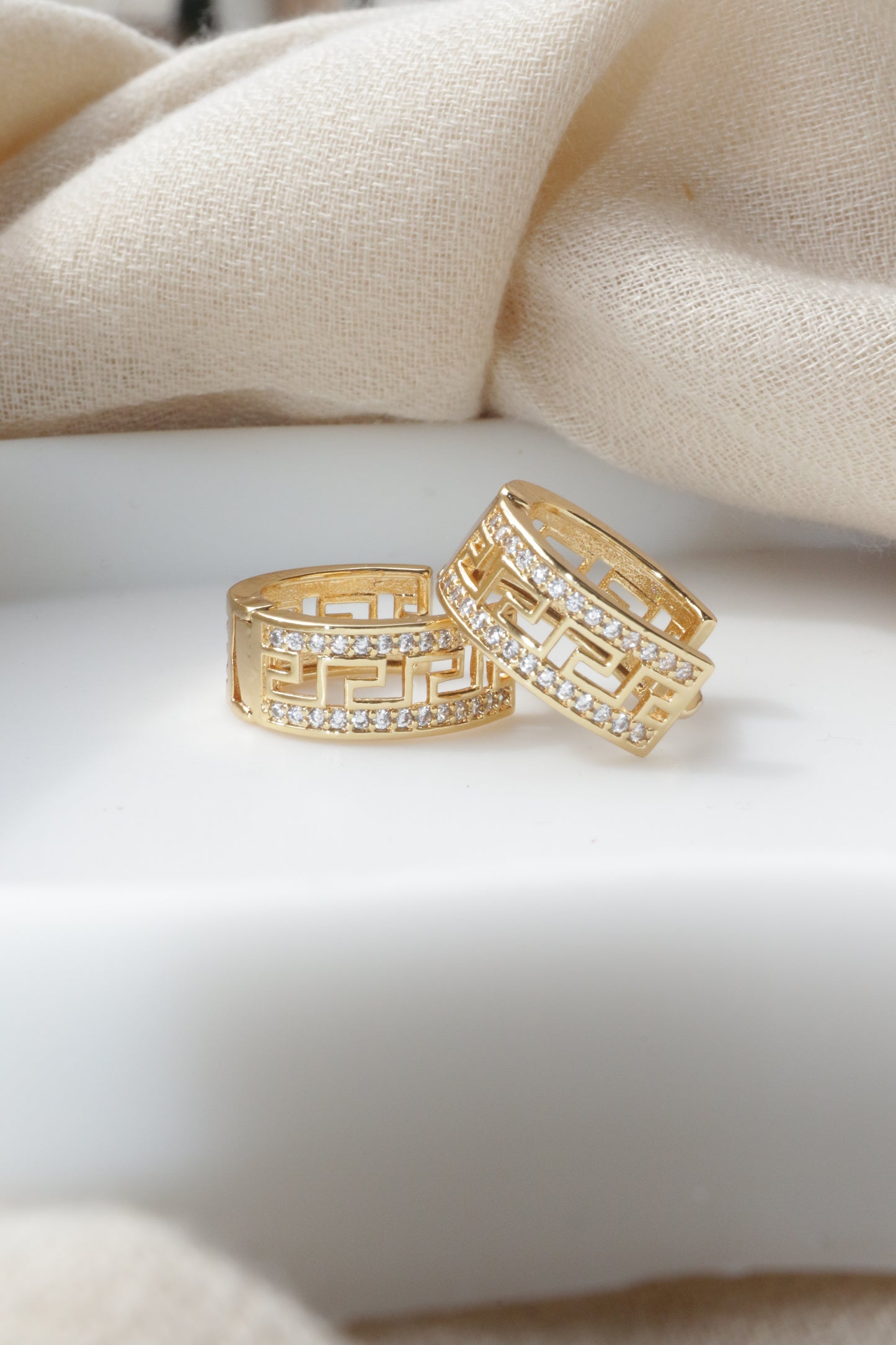 Σκουλαρίκια