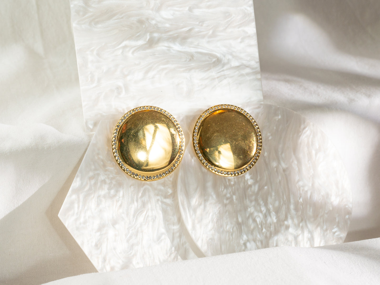 Σκουλαρίκια