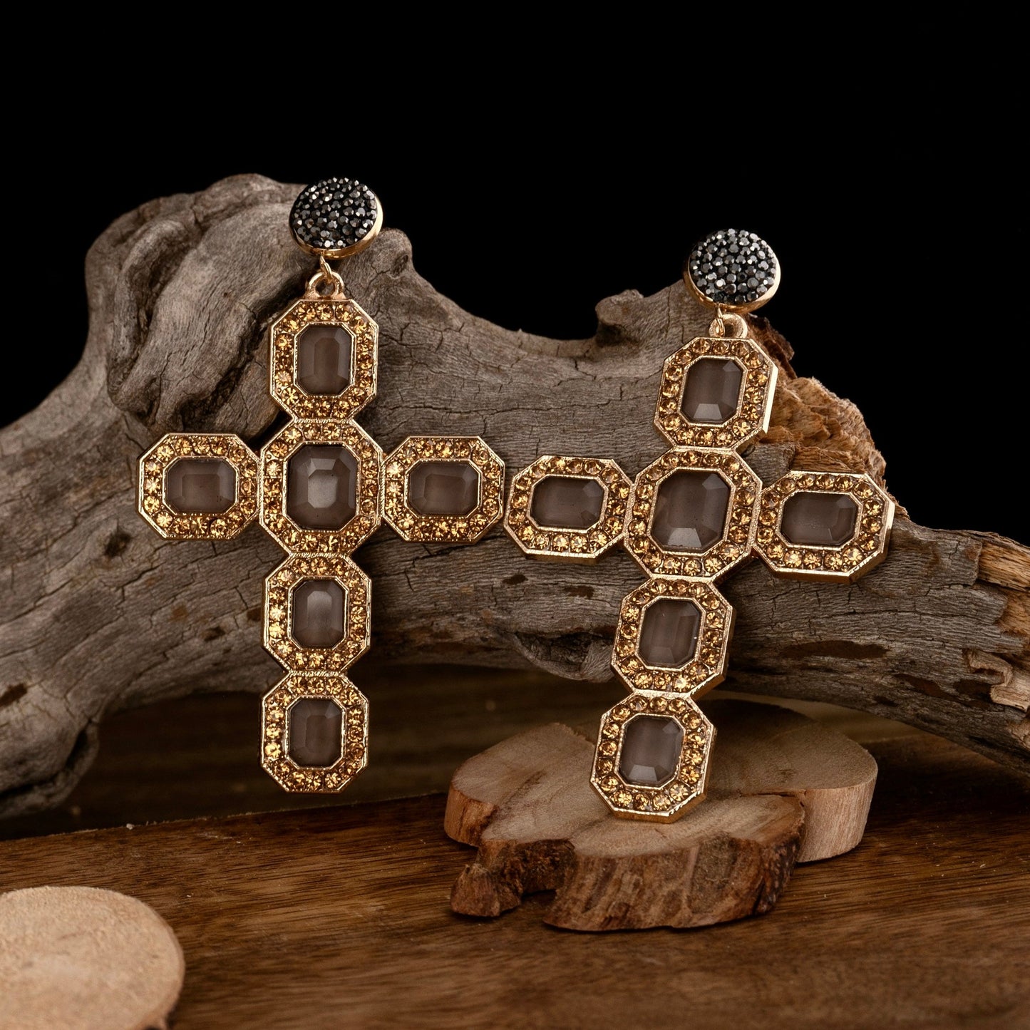 Σκουλαρίκια