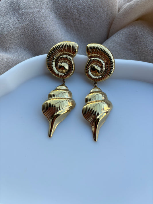 Σκουλαρίκια