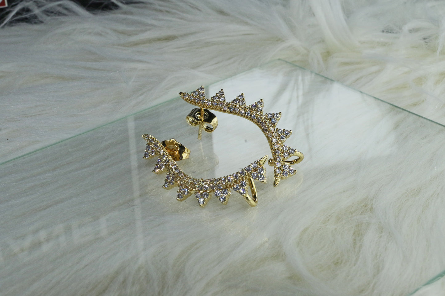 Σκουλαρίκια