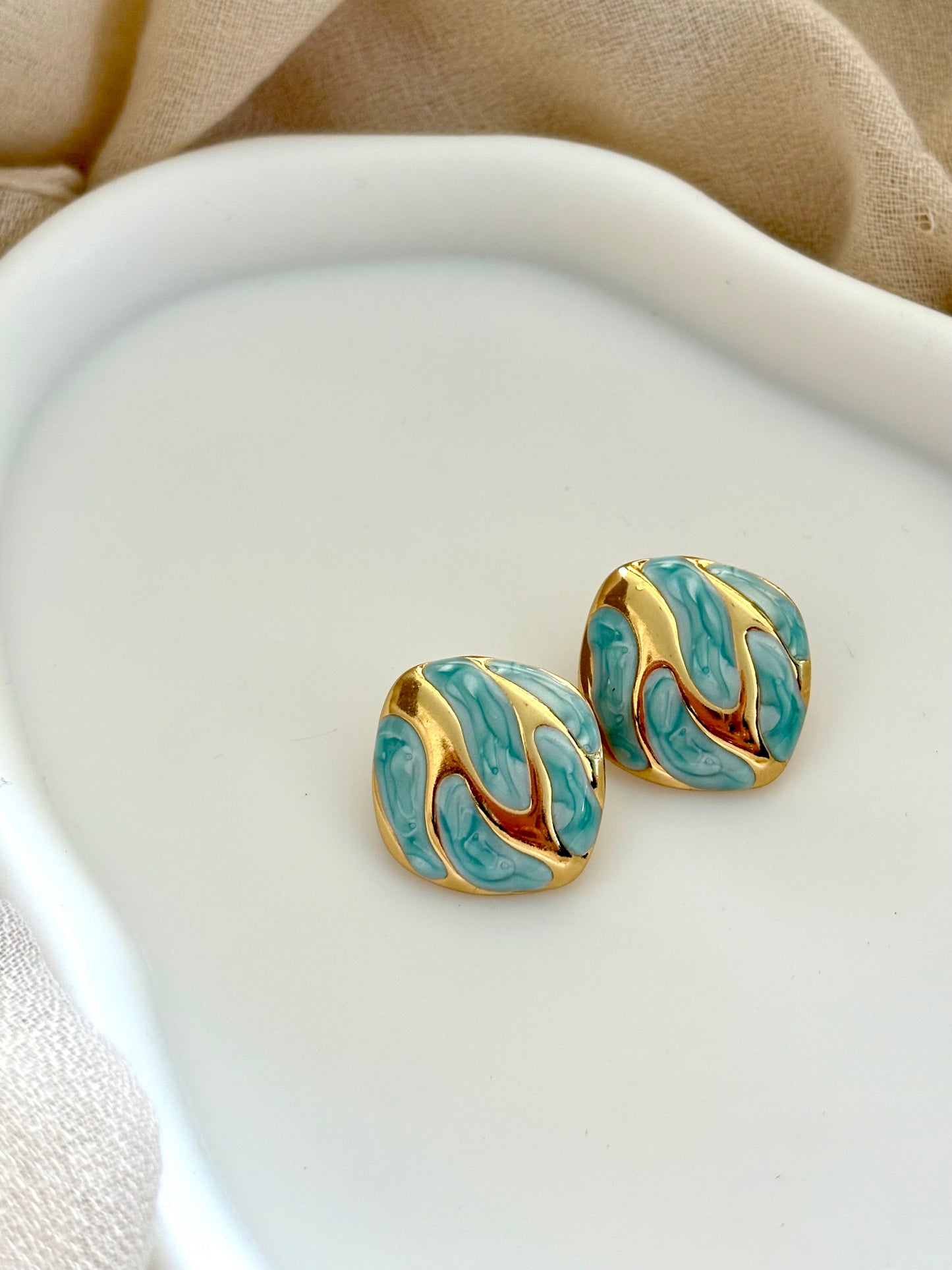 Σκουλαρίκια