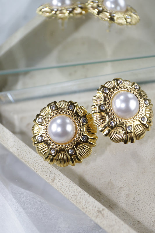 Σκουλαρίκια