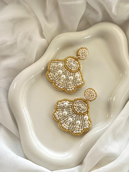 Σκουλαρίκια