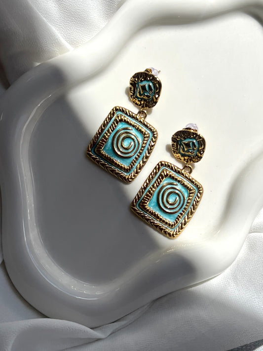 Σκουλαρίκια