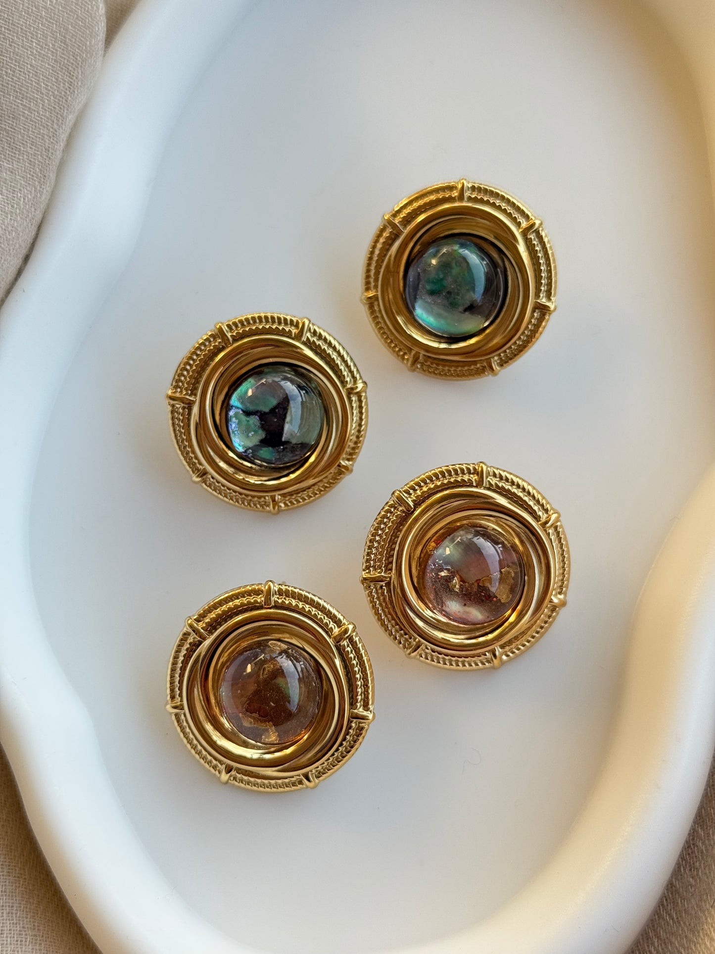 Σκουλαρίκια