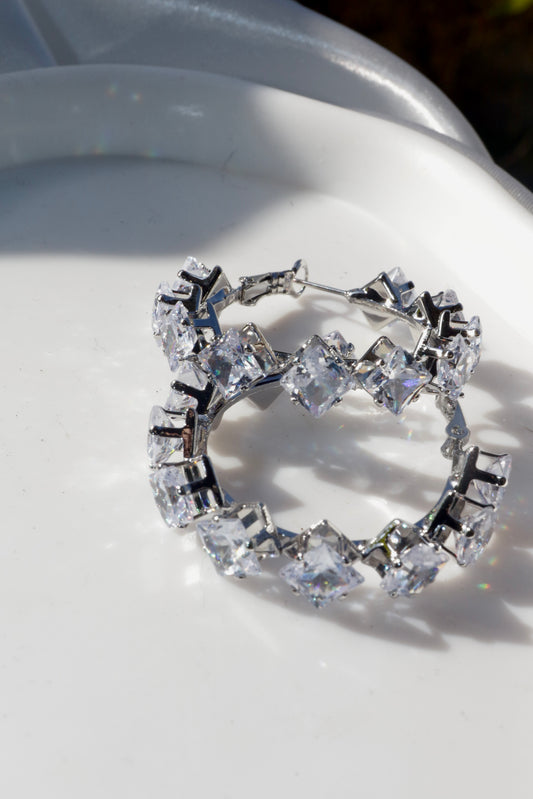 Σκουλαρίκια