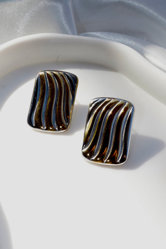 Σκουλαρίκια