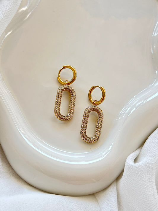 Σκουλαρίκια