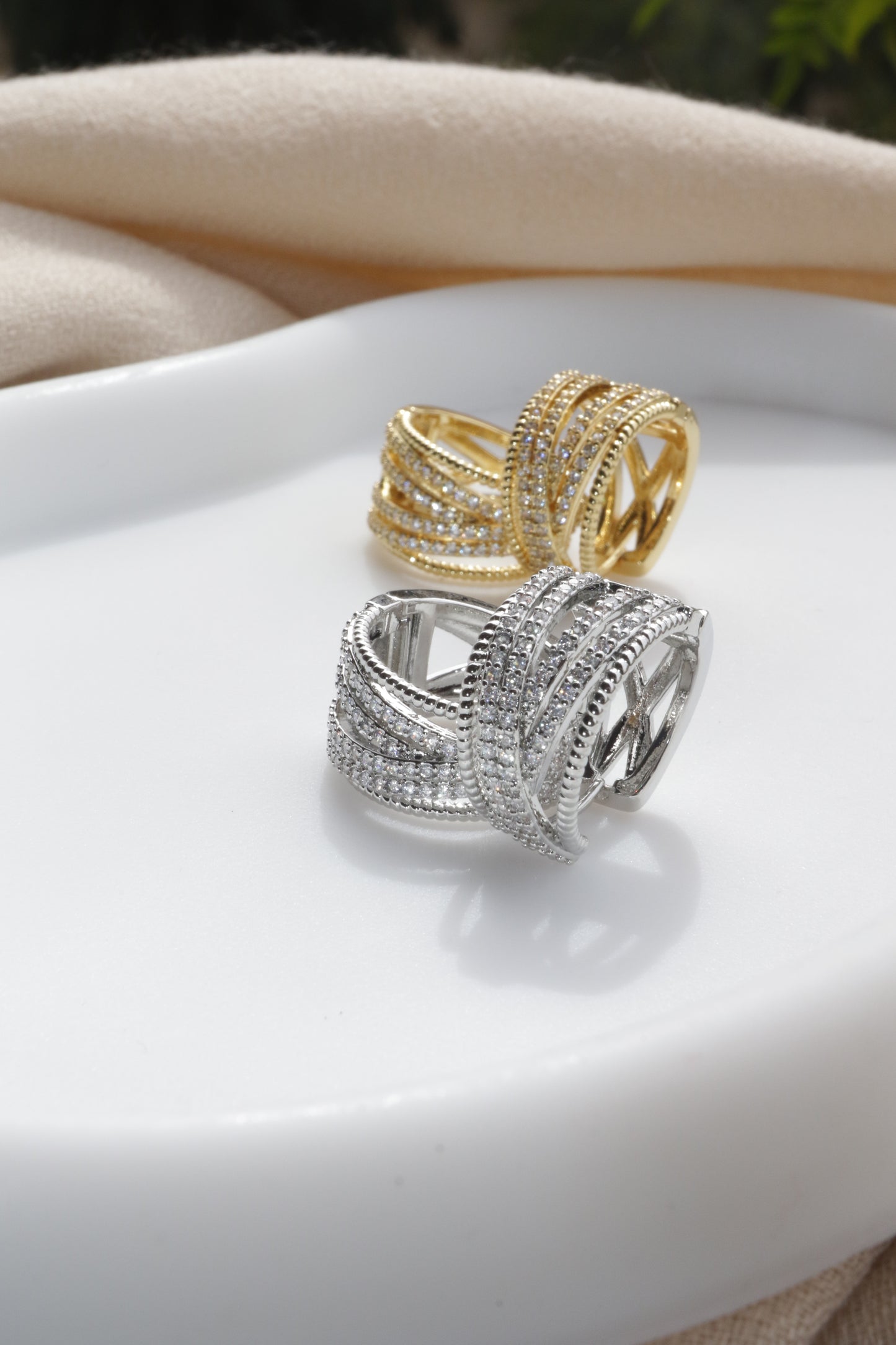 Σκουλαρίκια