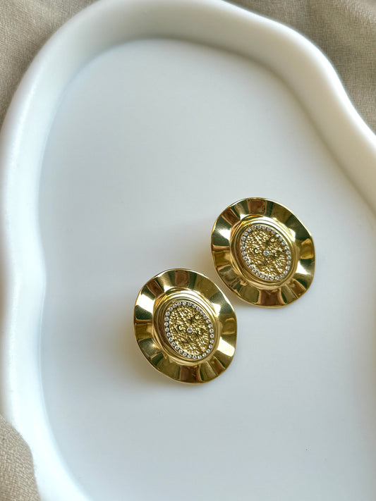 Σκουλαρίκια