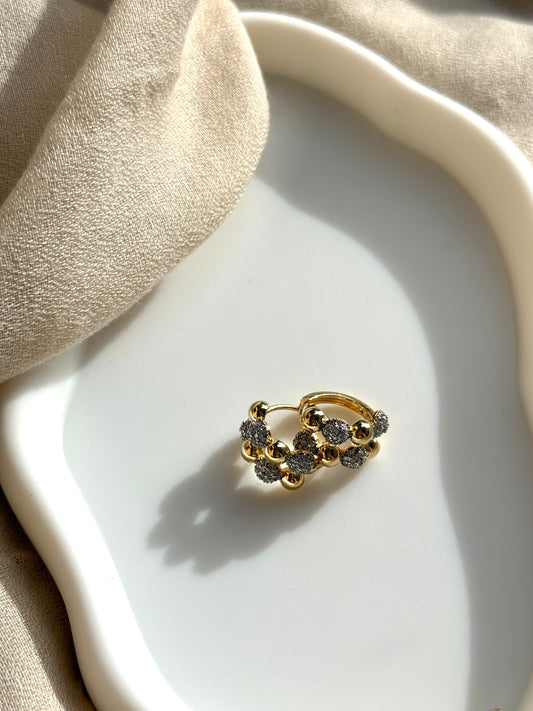 Σκουλαρίκια