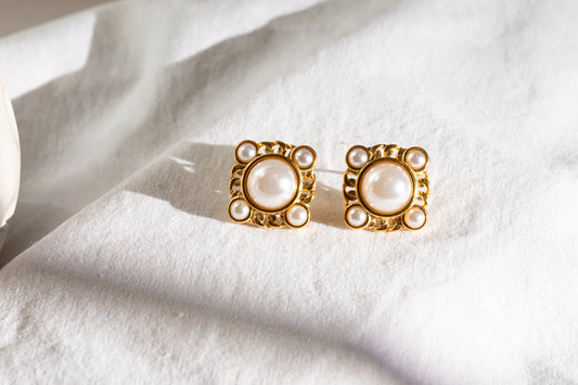 Σκουλαρίκια