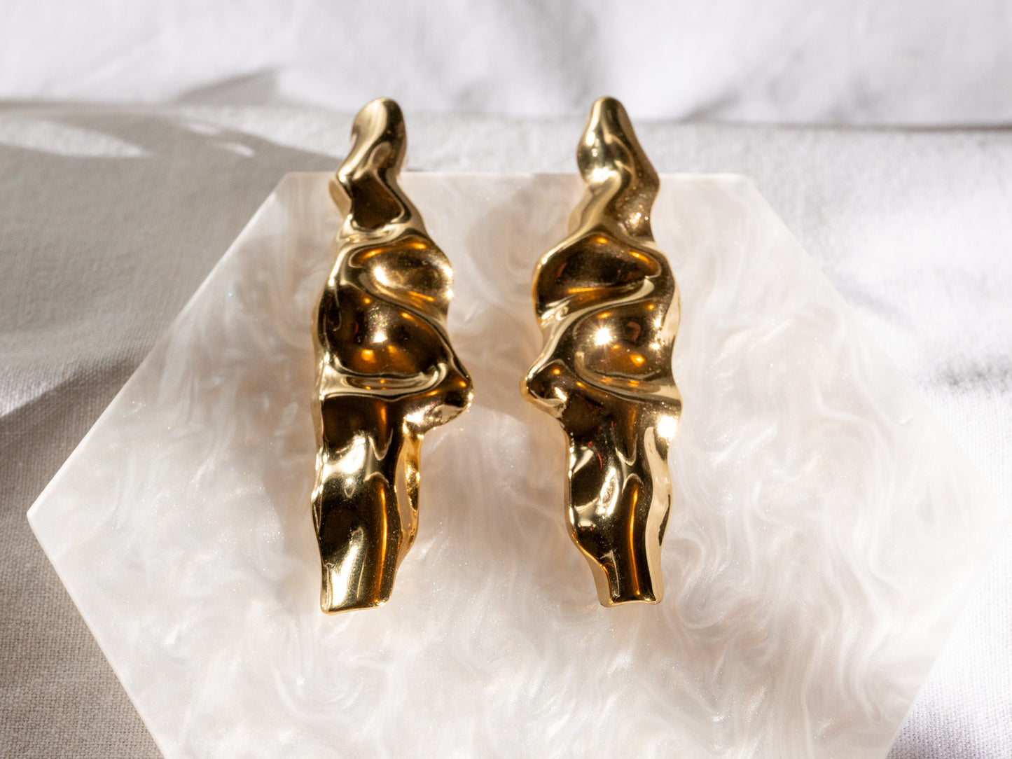 Σκουλαρίκια