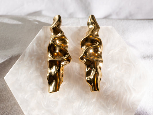 Σκουλαρίκια