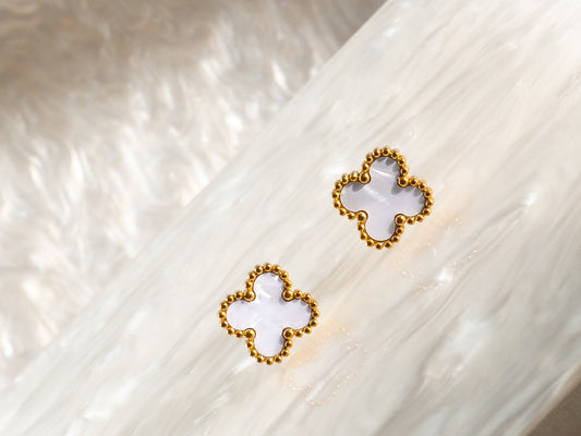 Σκουλαρίκια